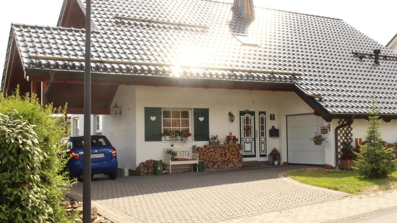 Ferienwohnung Haus Nadja Winterberg Bagian luar foto